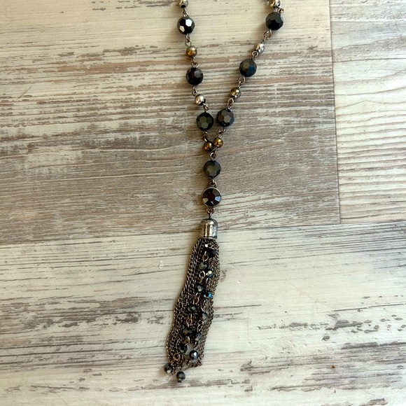 Black and silver beaded necklace - 32 inches long - Picture 2 of 5